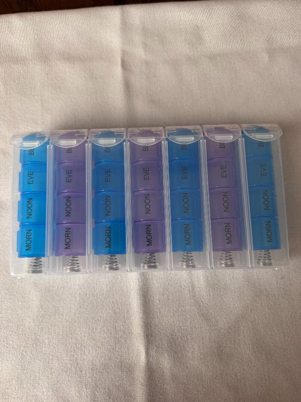 7-Day Travel Pill Case w/"Morn, Noon, Eve, Bed" Secure Compartments